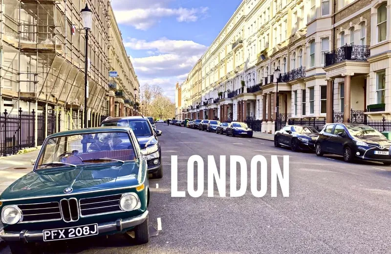 Walking in the Footsteps of London's Elite: A Tour of Kensington and South Kensington