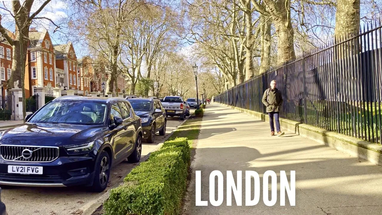 London Kensington &amp; Notting Hill Walk: A Journey Through Rich Neighbourhoods