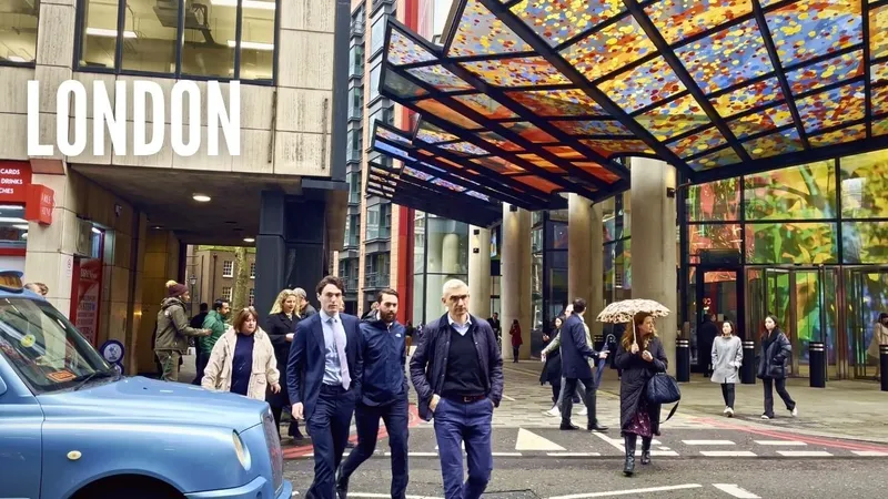 Walking Through the Financial District: Exploring London's Richest Offices