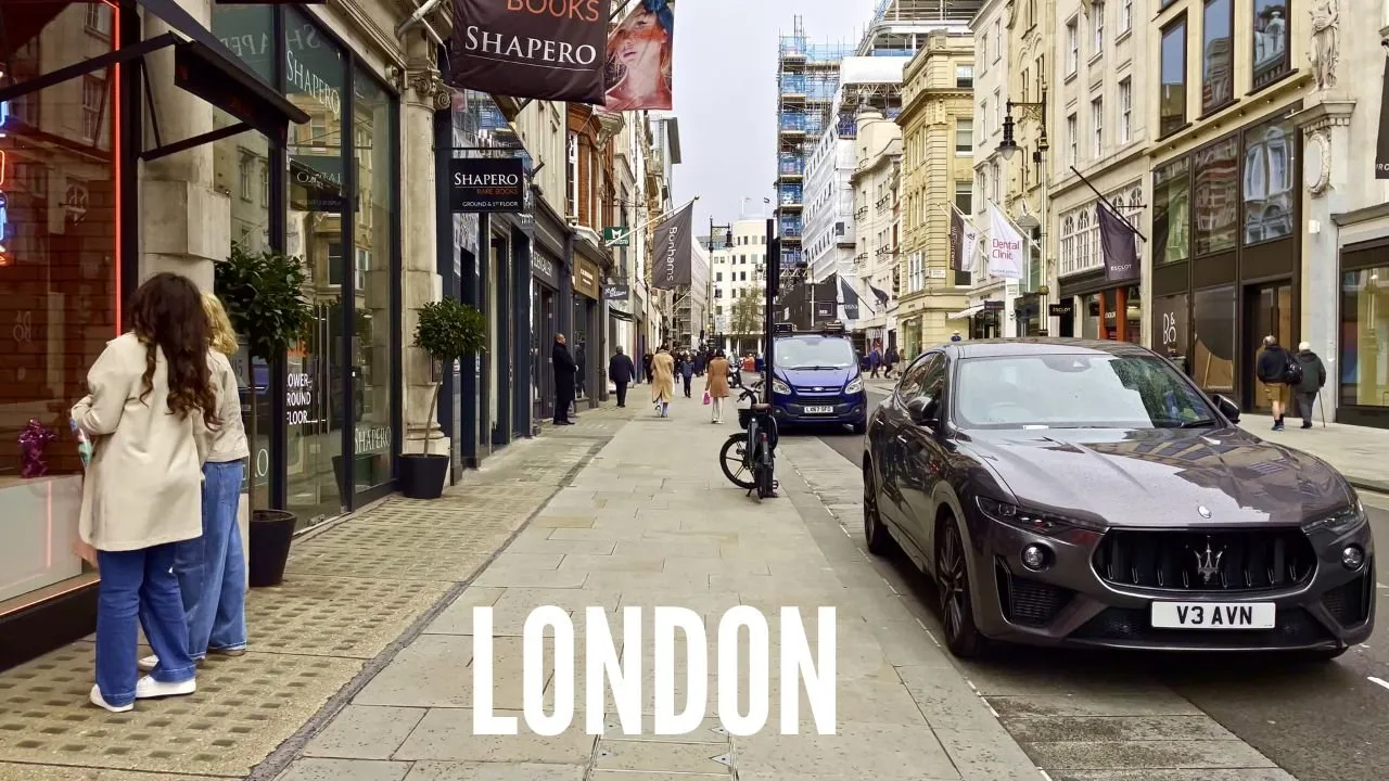 Exploring Mayfair's Luxury Shopping Streets: From Berkeley Square to Oxford Street
