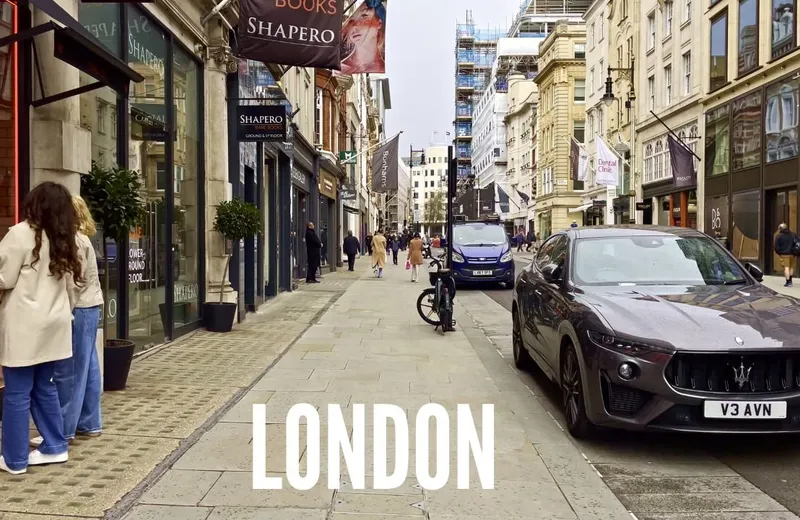 Exploring Mayfair's Luxury Shopping Streets: From Berkeley Square to Oxford Street