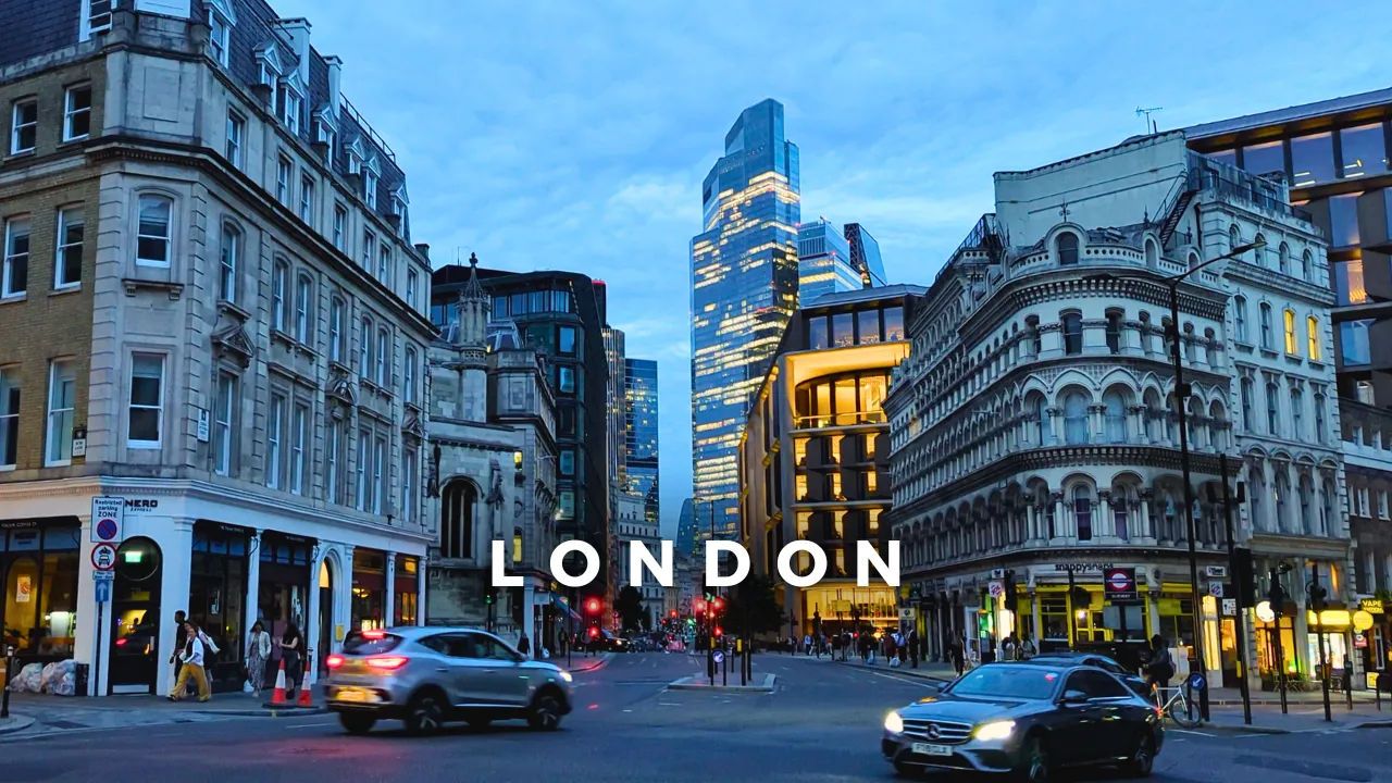 Exploring the Beauty of London on Foot: Why Walking in London is the Best Way to Discover the City
